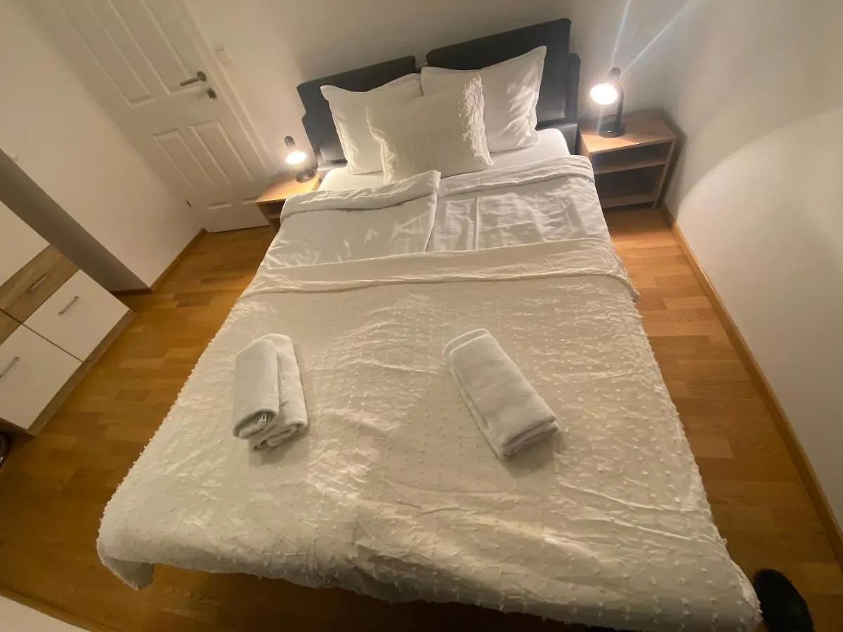 Vienna City Apartments 5