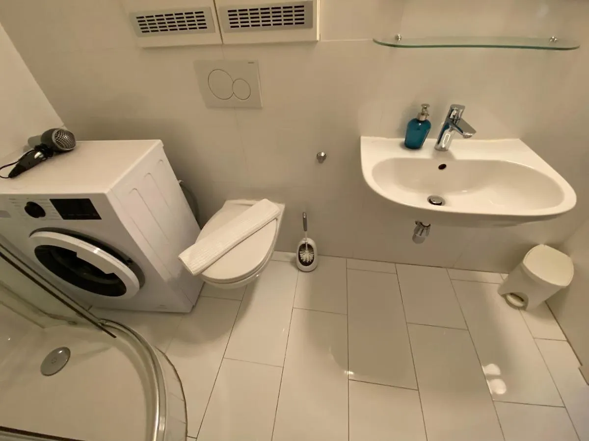Vienna City Apartments 5